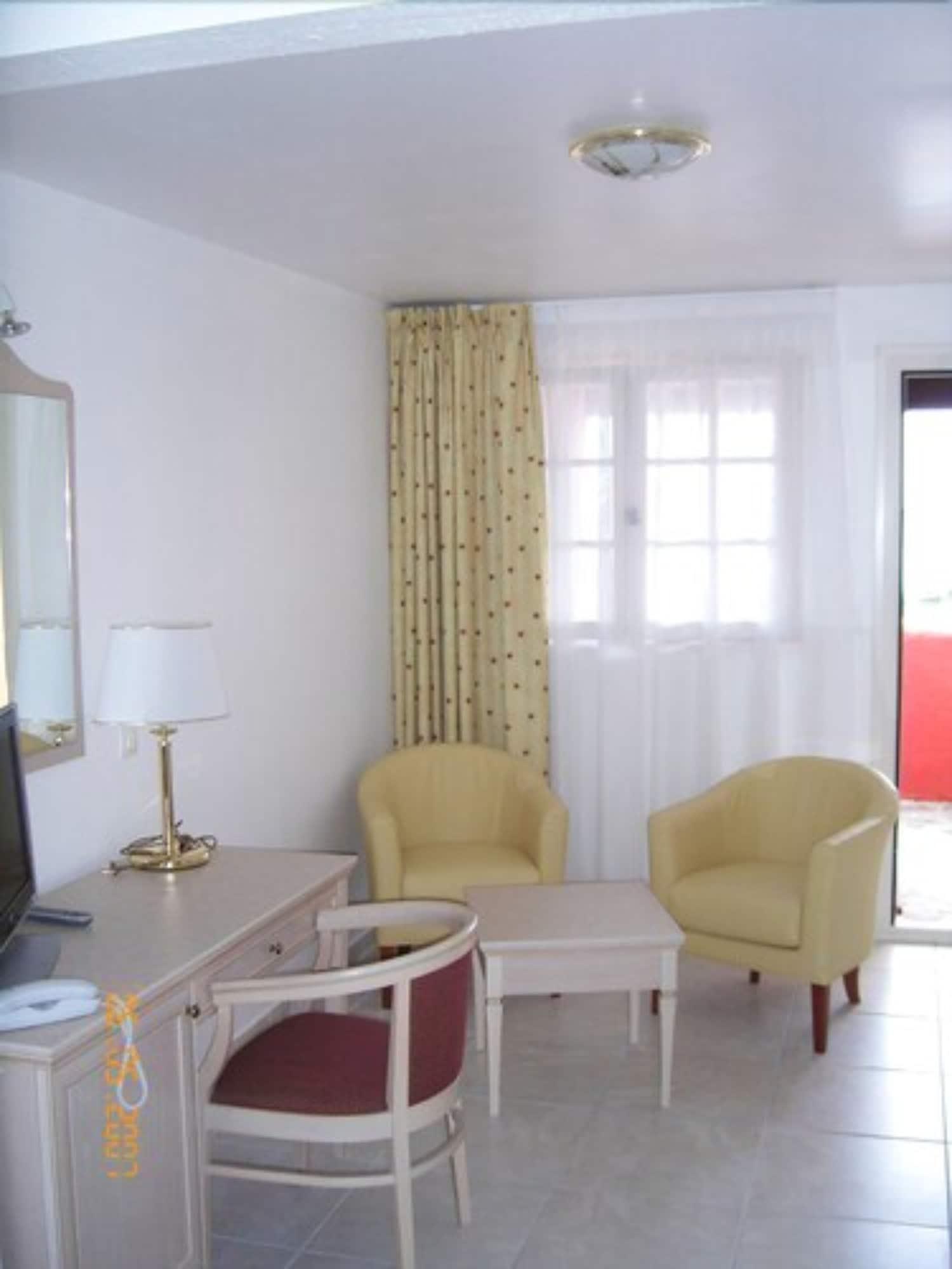 Hotel Residence San Pieru Tarcu Ngoại thất bức ảnh